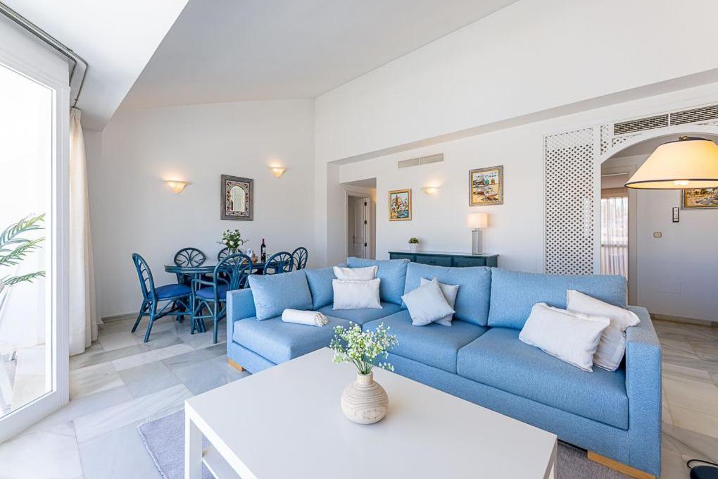 Puerto De Benalmadena Apartamento Vacacional Con Vistas Al Mar Y Yates Tres Habitaciones 2 Banos Eksteriør billede