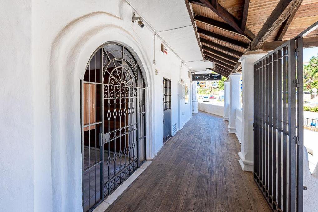 Puerto De Benalmadena Apartamento Vacacional Con Vistas Al Mar Y Yates Tres Habitaciones 2 Banos Eksteriør billede